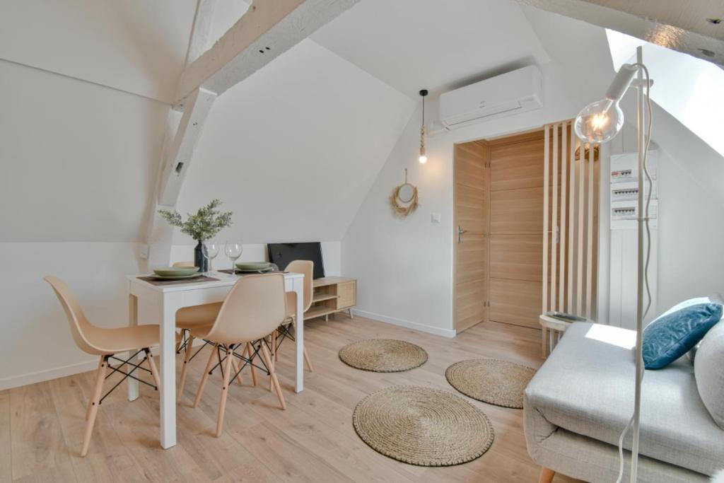 Residence Jean Hardy - Hyper Centre, Parking Gratuit, Wifi, Clim, Gare Valenciennes Ngoại thất bức ảnh